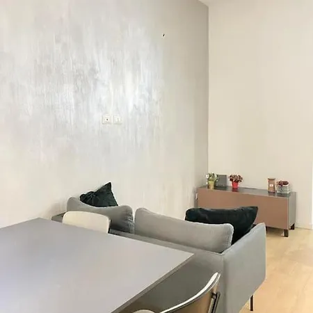 Apartment Urban Flat - Visconti 10/2 Milan